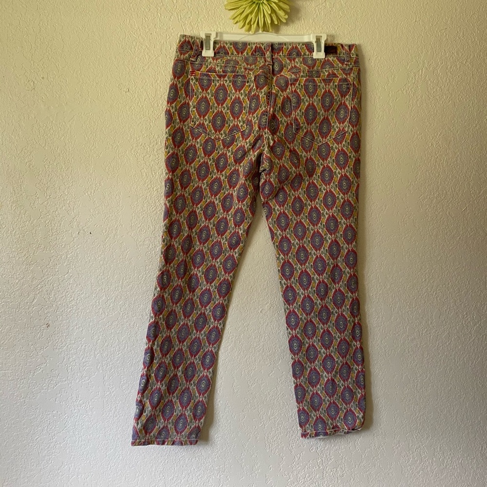 Urban outfitters jeans with fun pattern